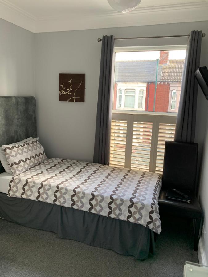 Armada Guesthouse Redcar Eksteriør billede